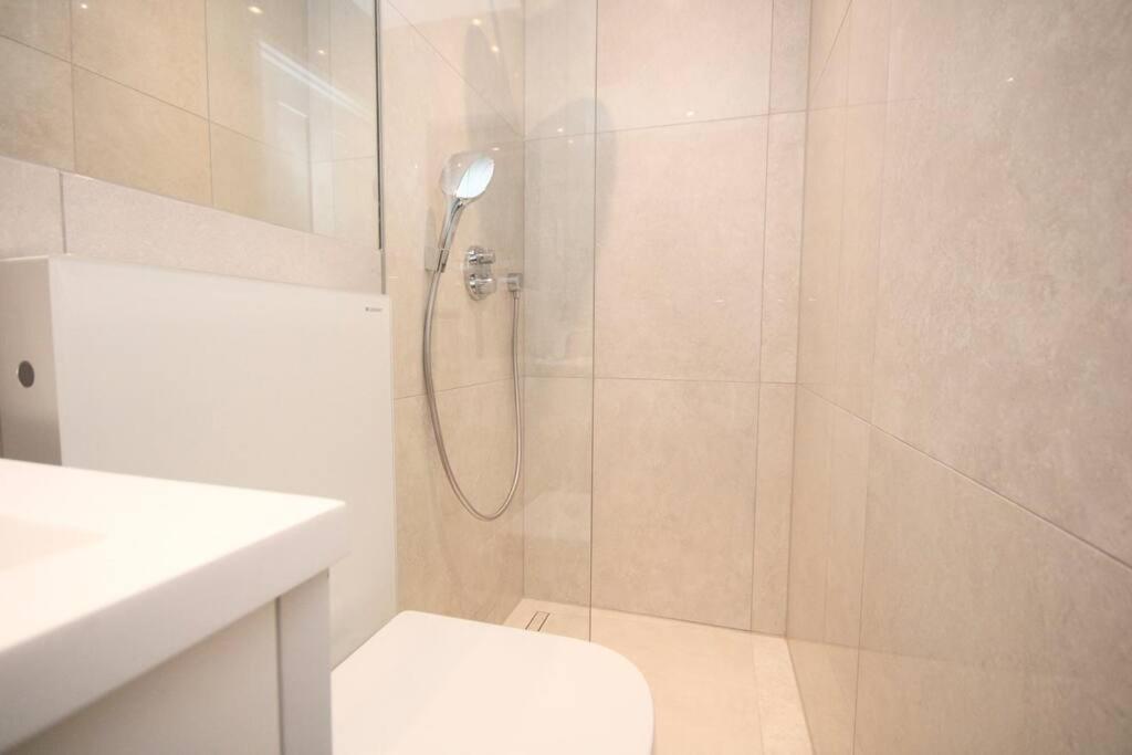Lovely Flat In Baker Street Apartment ลอนดอน ภายนอก รูปภาพ